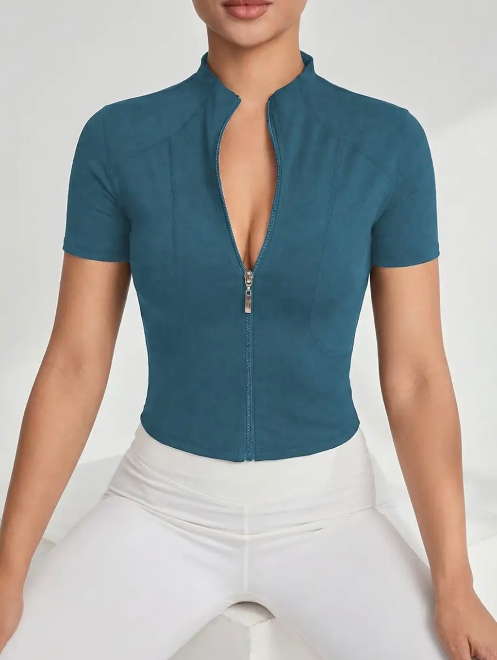 Short Zip Yoga Shirt